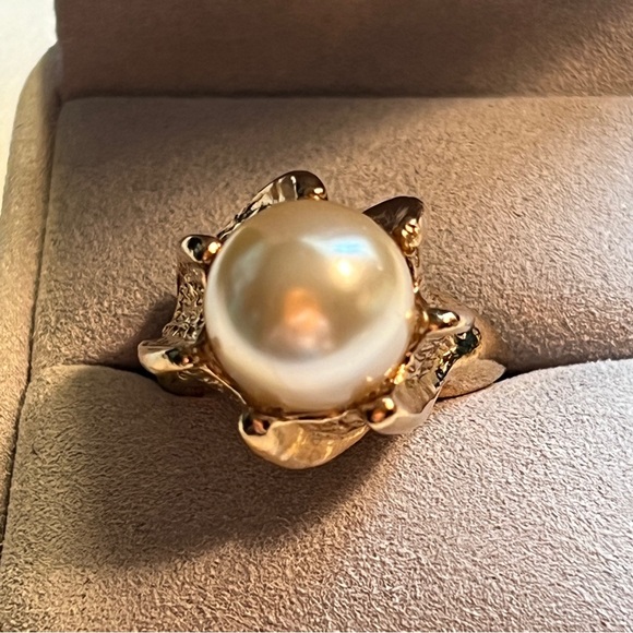 VINTAGE 1950s JUDY LEE Faux Pearl Gold tone Cocktail Ring - Picture 12 of 16